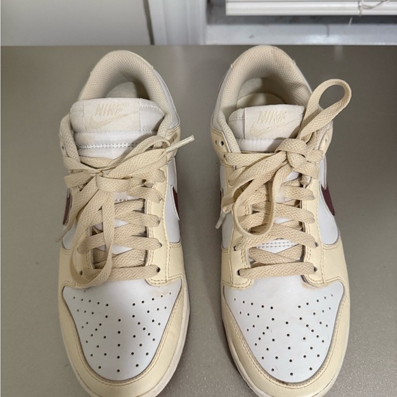 Nike Athletic Shoes in Cream and Maroon - Picture 3 of 5